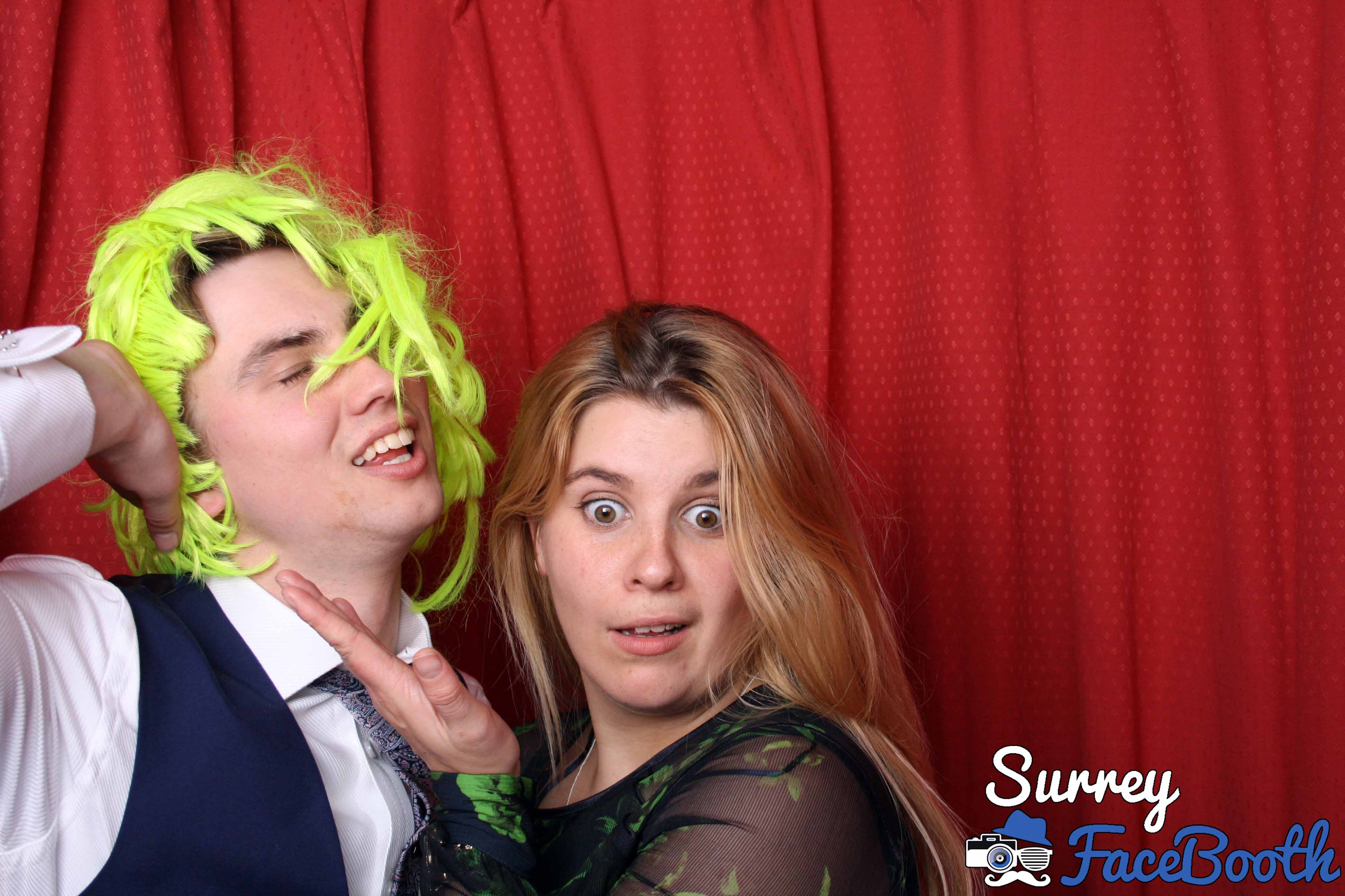 Lewis & Beth's Wedding | View more photos from the event at galleries.surreyfacebooth.co.uk/u/Surrey-FaceBooth/Lewis-Beths-Wedding